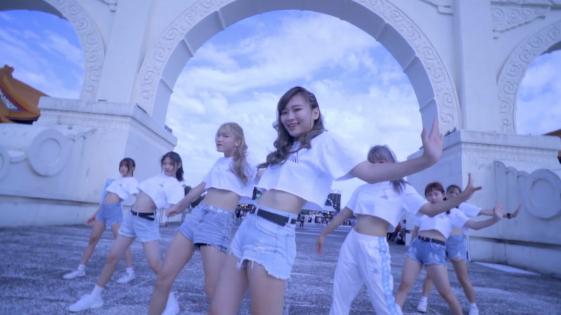 經典舞曲10首神還原S.H.E! 粉絲大驚:差點忘記她們是唱跳女團~% 照片 經典舞曲10首神還原S.H.E! 粉絲大驚:差點忘記她們是唱跳女團~
