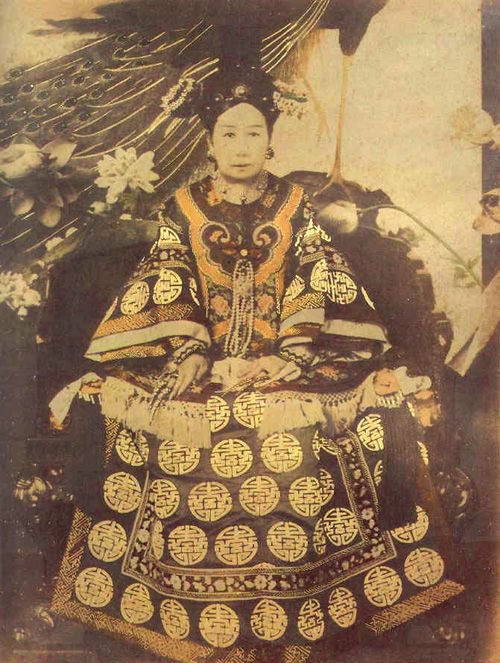 12張證明「慈禧太后天生就有皇帝氣場」的罕見舊照 卻為拍最後一張賠上命!% 照片 12張證明「慈禧太后天生就有皇帝氣場」的罕見舊照 卻為拍最後一張賠上命!