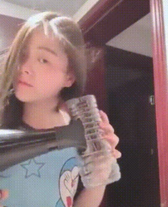 16個「腦袋運轉速度比法拉利還快」的天才人類 拍照讓男友站最旁邊是「女人的心機」% 照片 16個「腦袋運轉速度比法拉利還快」的天才人類 拍照讓男友站最旁邊是「女人的心機」