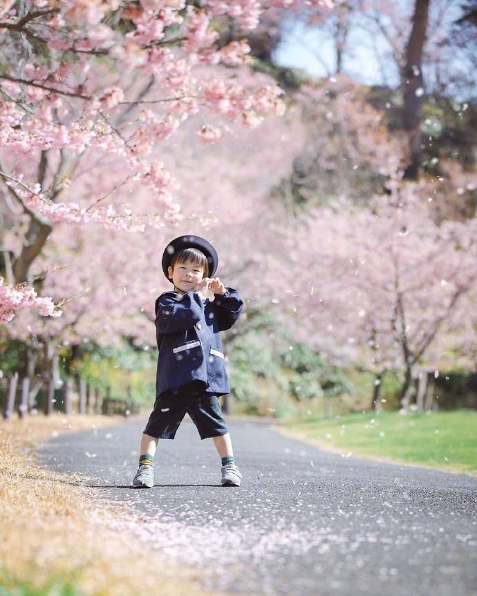 日本媽偷偷拍兒子拍了3年!從「菜鳥→大神」宮崎駿級美照震撼全網:根本童話世界% 照片 日本媽偷偷拍兒子拍了3年!從「菜鳥→大神」宮崎駿級美照震撼全網:根本童話世界