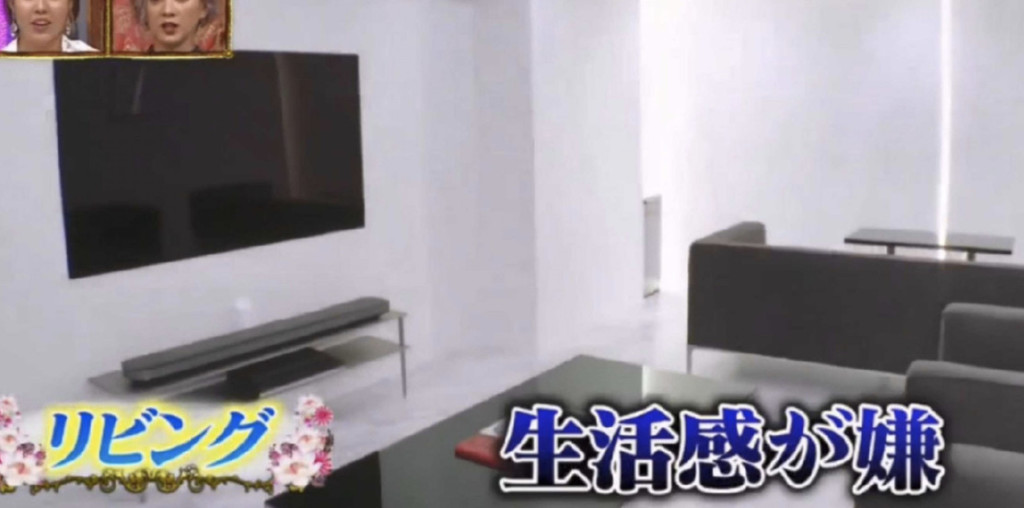 日本第一牛郎搬新家!節目採訪卻發現他「住在空屋」 365天只穿「同一件西裝」% 照片 日本第一牛郎搬新家!節目採訪卻發現他「住在空屋」 365天只穿「同一件西裝」
