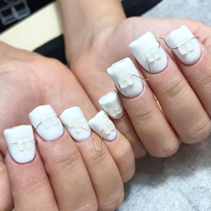 25個「竟然真的有人做」的獵奇美甲 她把「10個盆栽」種在手指上!% 照片 25個「竟然真的有人做」的獵奇美甲 她把「10個盆栽」種在手指上!