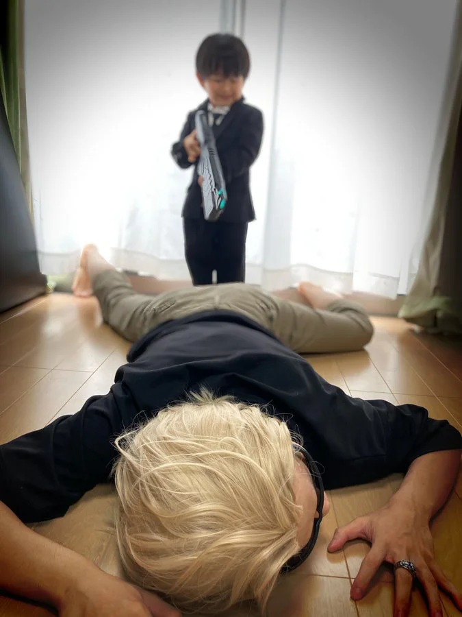 日本超強「家庭Cosplay」網路爆紅 神還原《火影》鳴門一家太溫馨!% 照片 日本超強「家庭Cosplay」網路爆紅 神還原《火影》鳴門一家太溫馨!